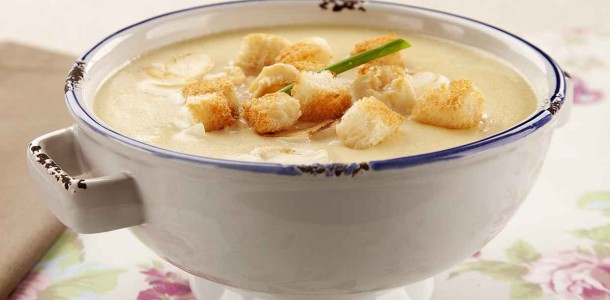 CHEGOU ...A RECEITA DO INVERNO CREME DE CEBOLA